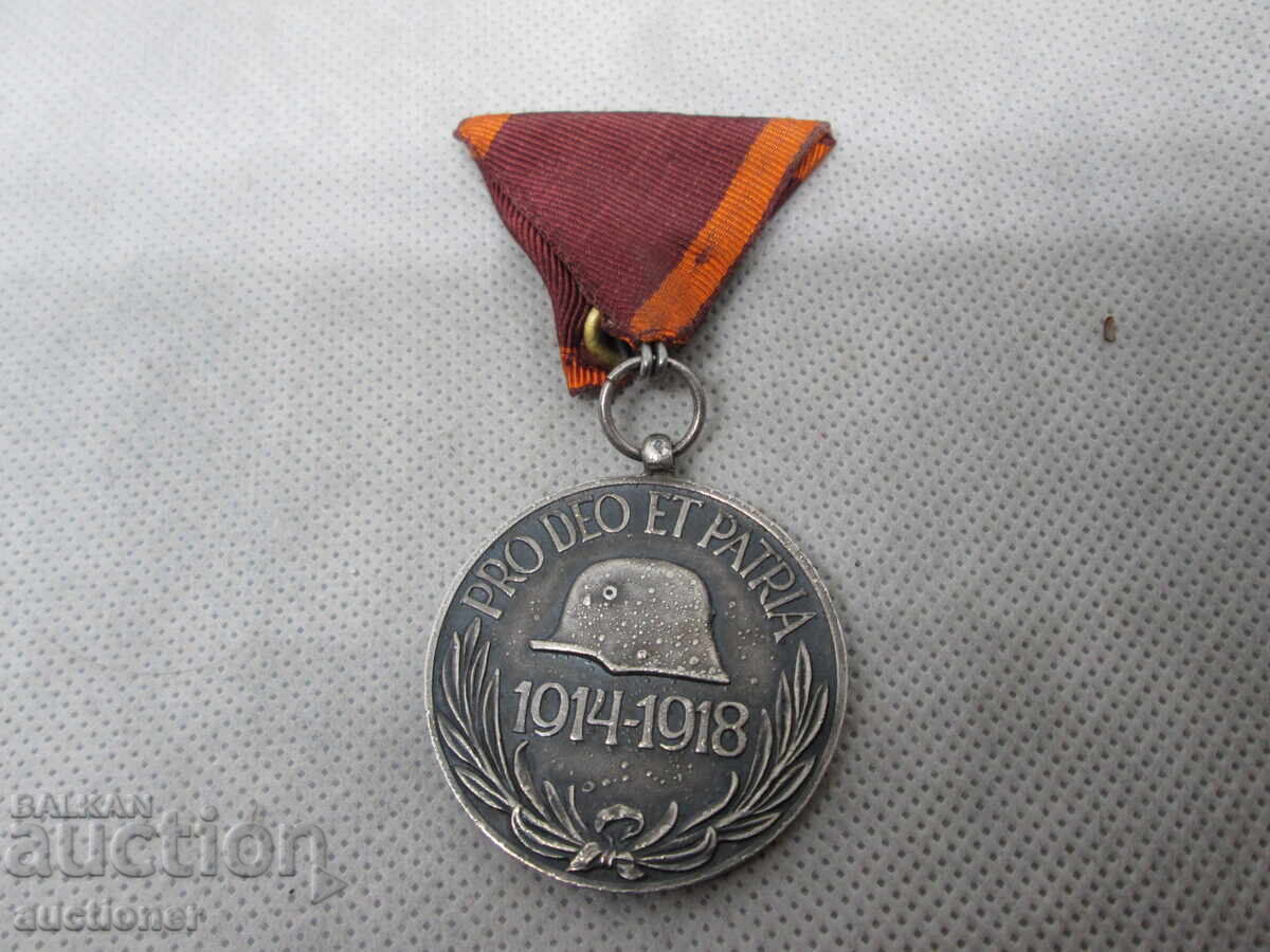 Auction  AUSTRIA-HUNGARY MEDAL FOR GOD AND FATHERLAND - 1914-1918