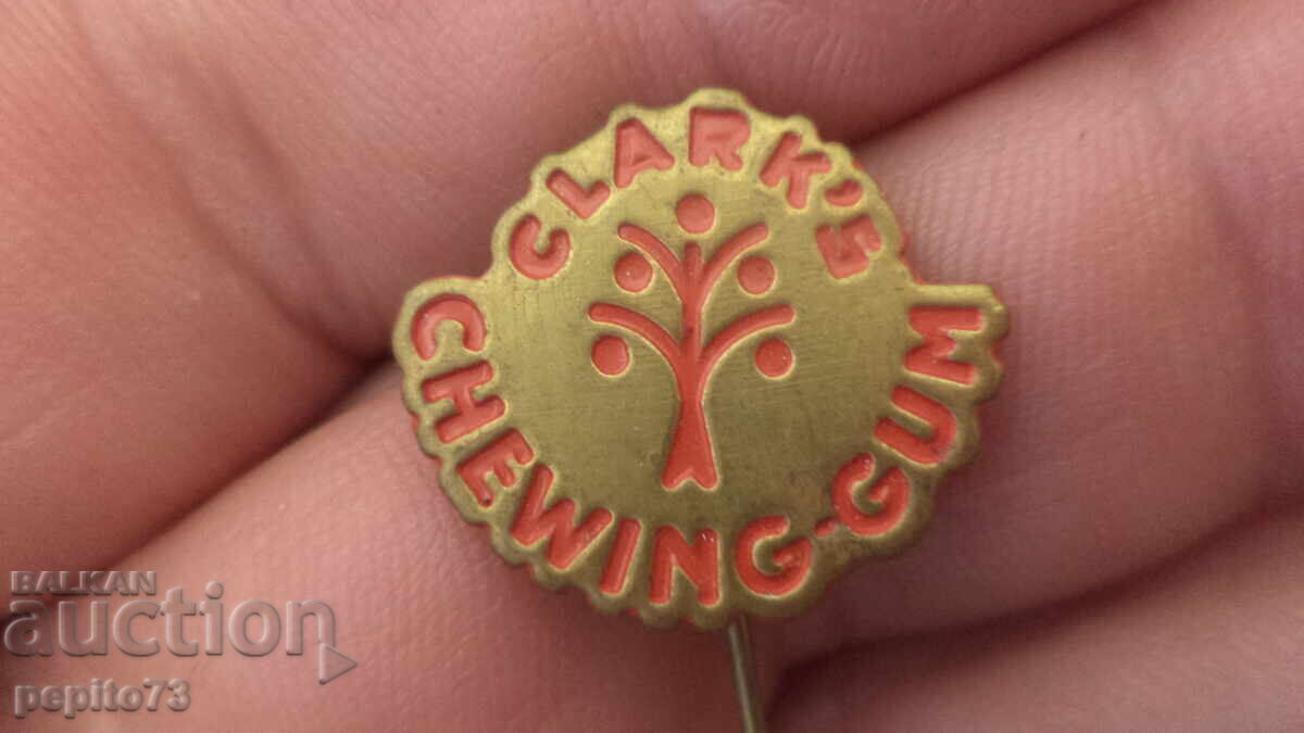 Advertising badge, Glarks, chewing gum brand