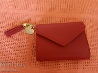 Визитник червен изкуствена кожа нов 12 см/9.5 см