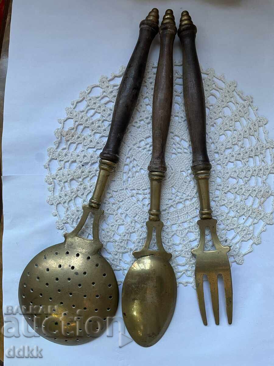 Beautiful brass cookware from England - 5