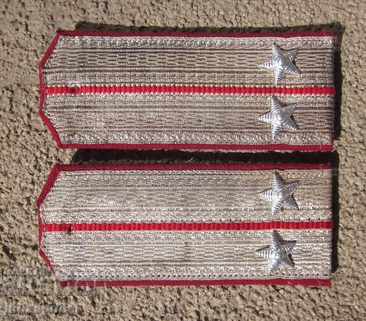 Bŭlgarski politseĭski MVR ΚΔΣ επωμίδες με ασημένια κλωστή πρώιμος σοσιαλισμός Bŭlgarski politseĭski MVR ΚΔΣ επωμίδες με ασημένια κλωστή πρώιμος σοσιαλισμός