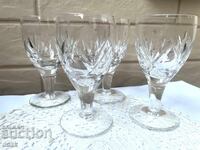 Όμορφα κρυστάλλινα ποτήρια από Αγγλία σε άριστη κατάσταση, 4 τμχ
