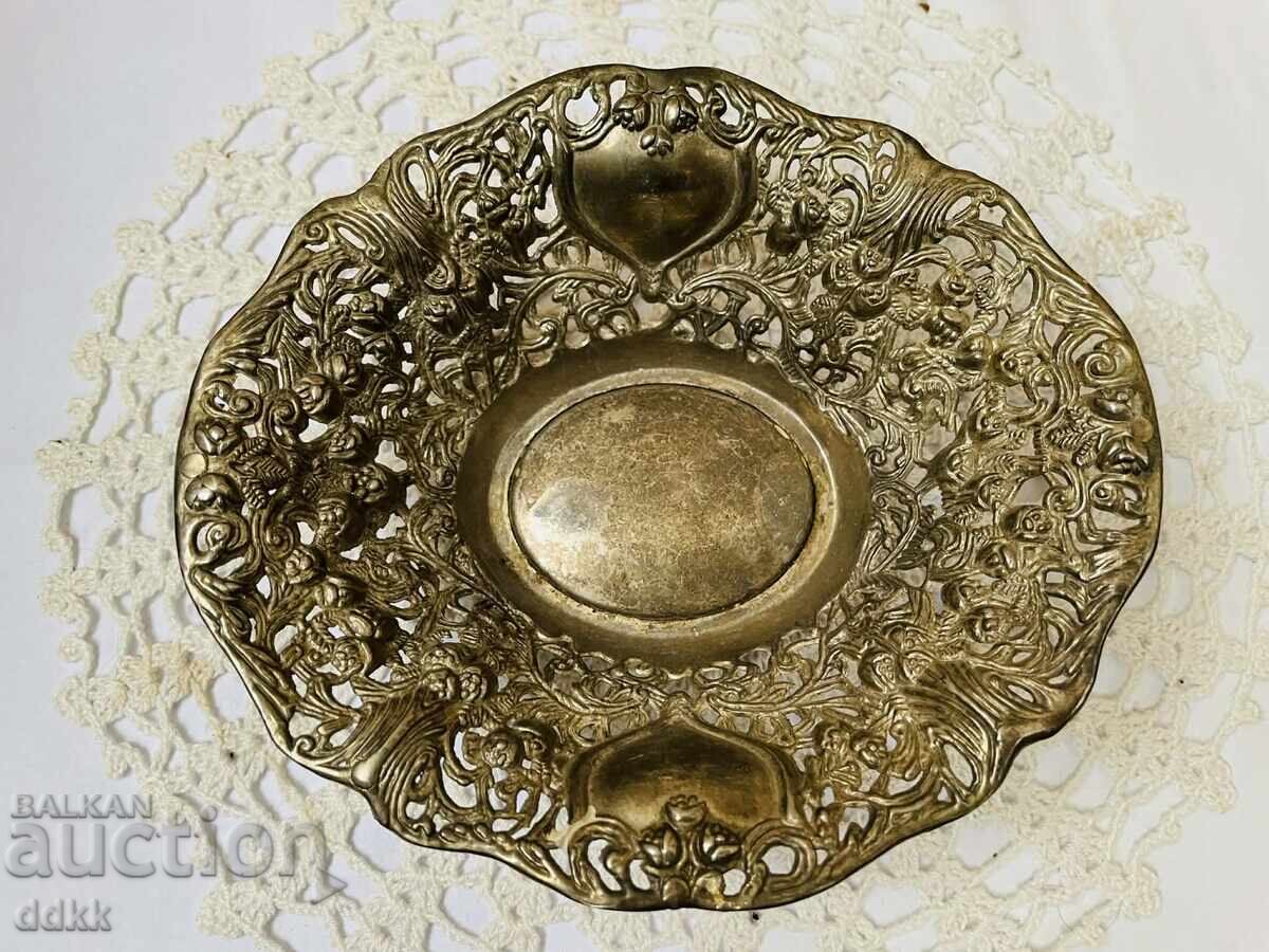 Frumoasă bombonieră argintată din Anglia - 6