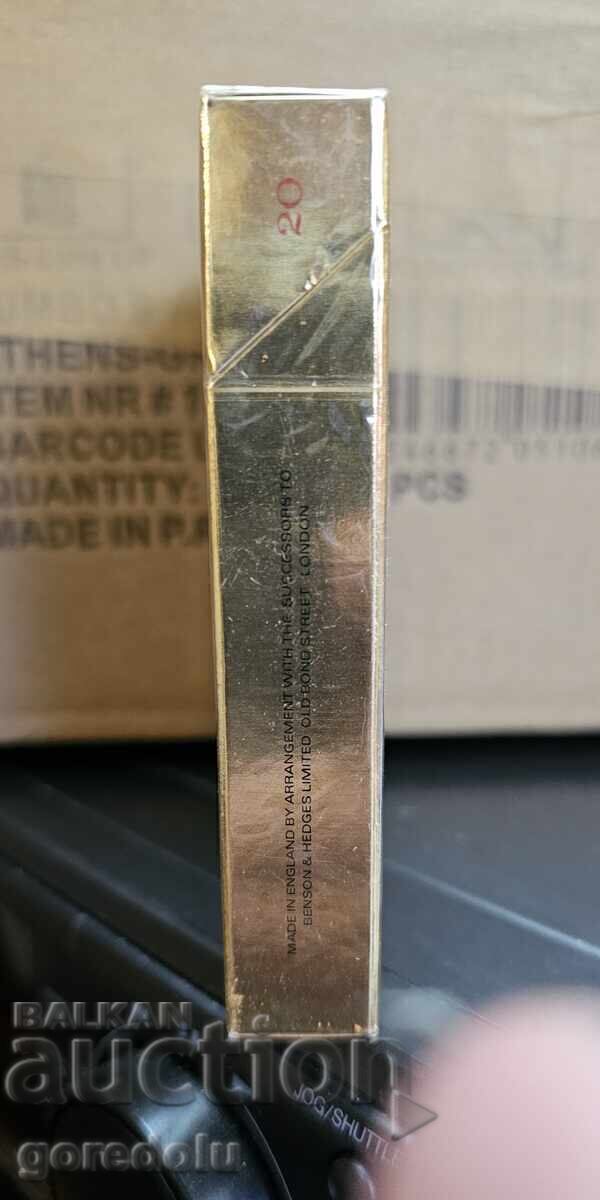 Livrarea Țigări vechi, de colecție Benson & Hedges din anii '80! Livrarea Țigări vechi, de colecție Benson & Hedges din anii '80!