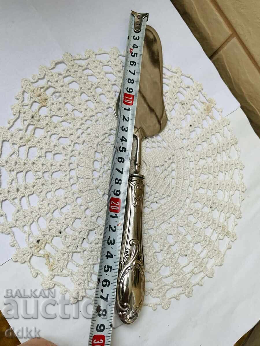 Livrarea Frumoasă paletă de tort argintată din Anglia