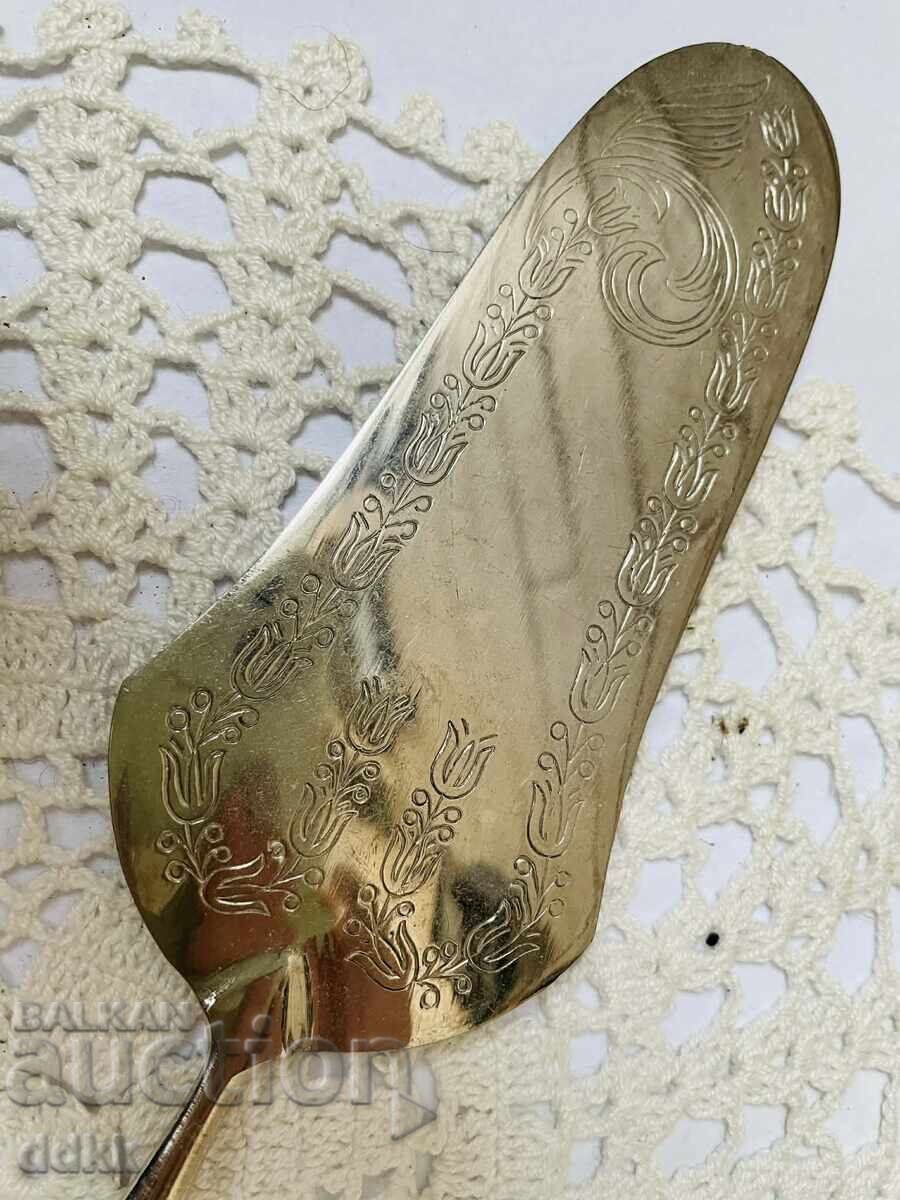 Frumoasă paletă de tort argintată din Anglia - 5