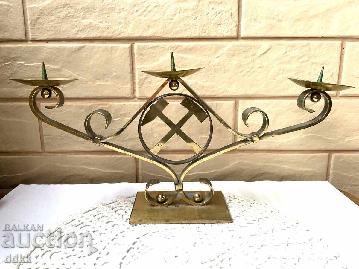 Frumos sfeșnic de alamă cu 3 brațe