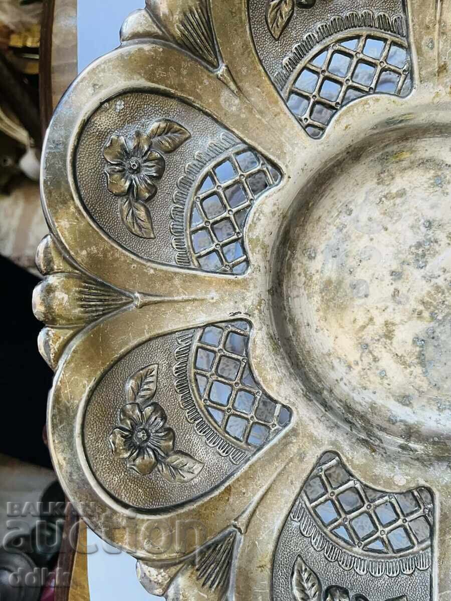 Beautiful large fruit bowl from England with flowers and 3 legs - 7
