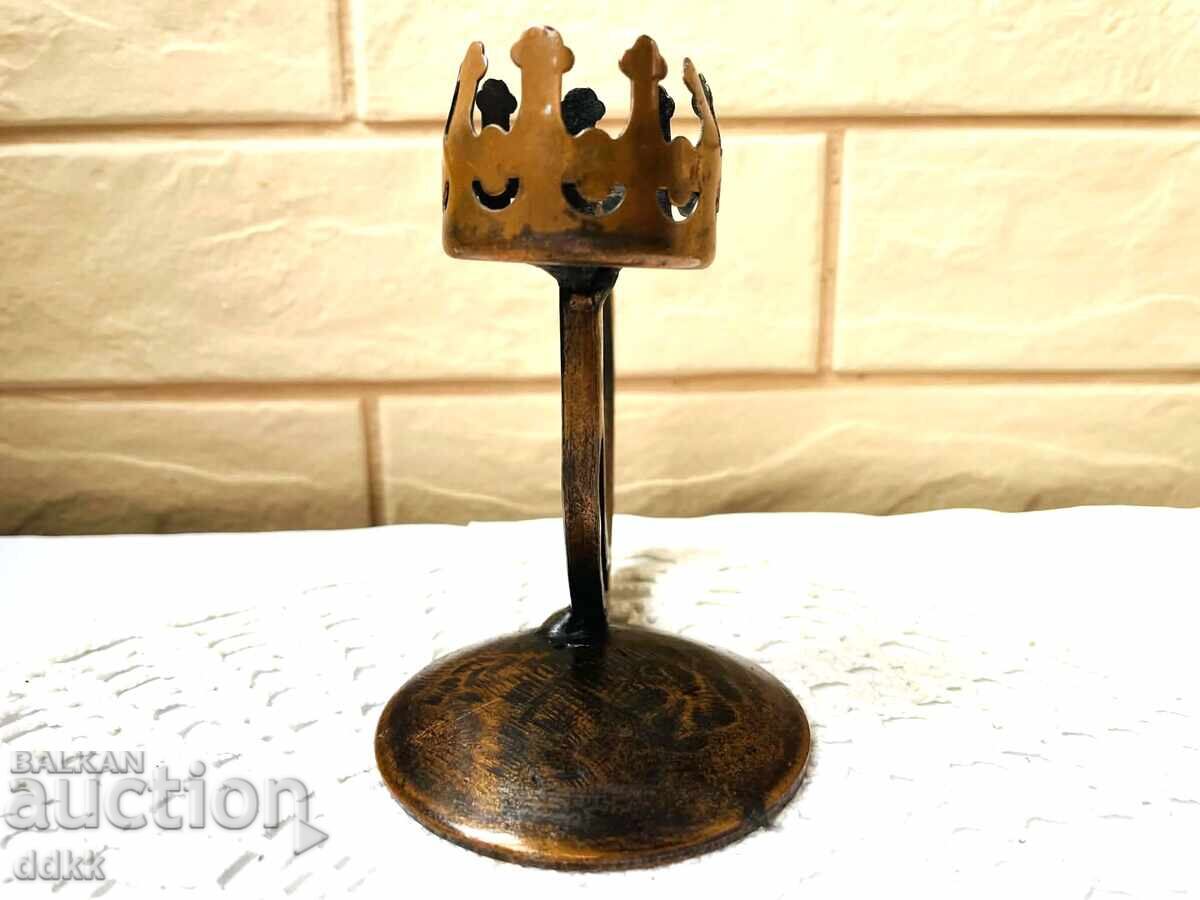 Frumos sfeșnic din Anglia cu potcoavă din fier forjat - 6