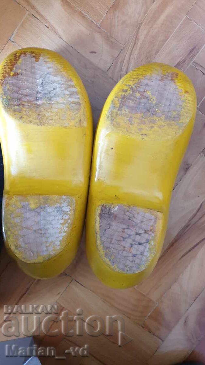 Pantofi din lemn, saboți - 5 Pantofi din lemn, saboți - 5