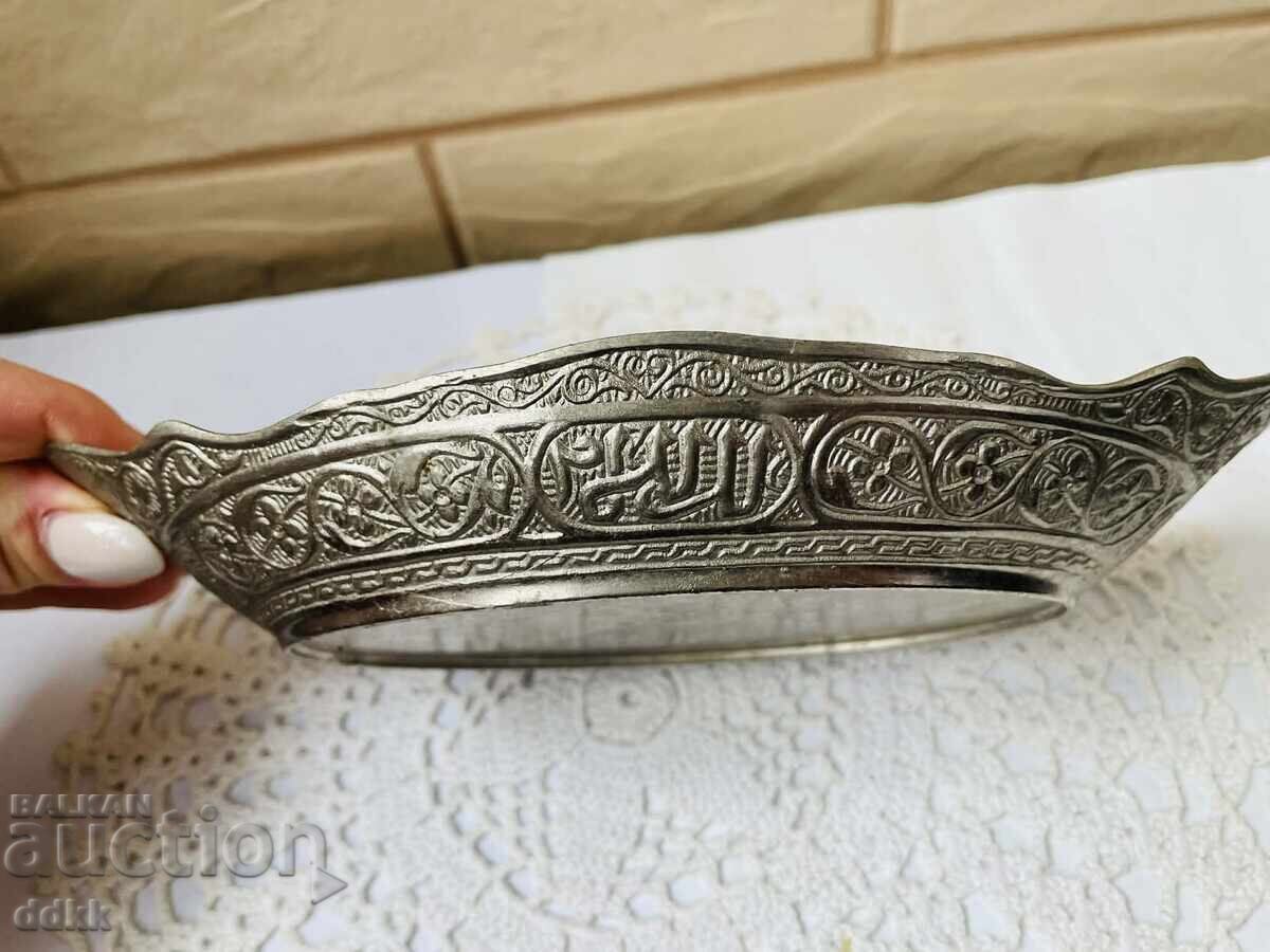 Όμορφη μπομπονιέρα από Αγγλία / ή μπολ για ξηρούς καρπούς / με τιμή € 12.00 | 23.47 BGN