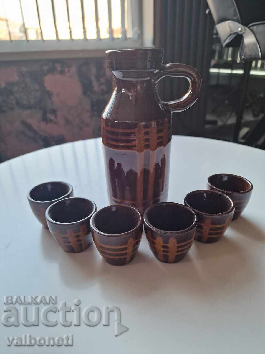 Licitație Ceramică troiană veche, nefolosită. Set pentru țuică fiartă