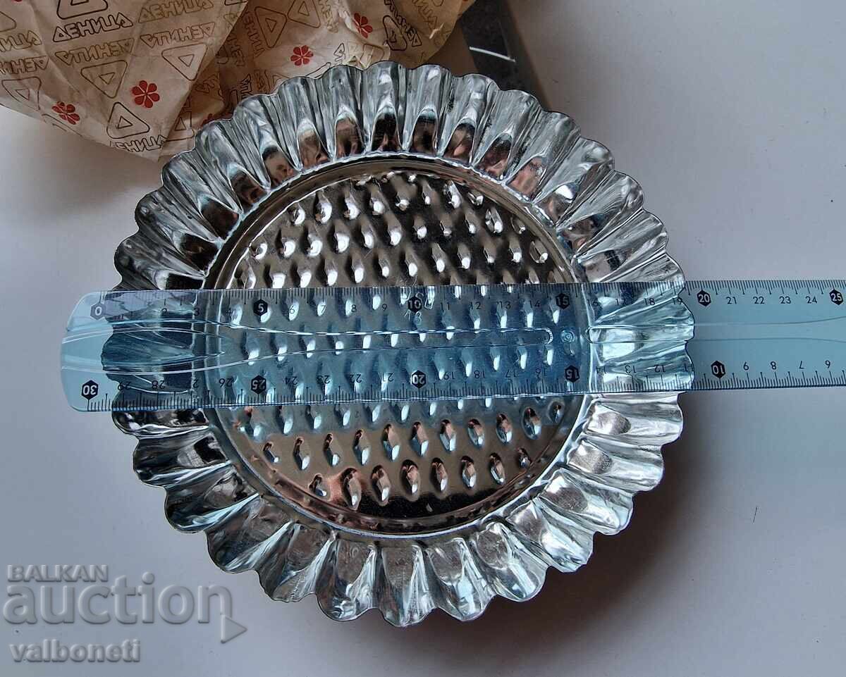 Нови метални тавички за кекс от едно време (НРБ) - 5