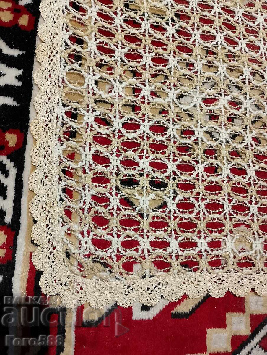 Licitație Față de masă