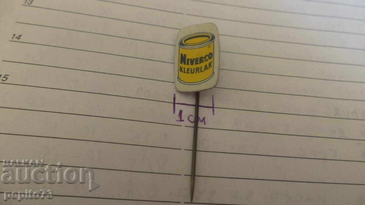 Licitație Insigna publicitară, Niverco, marcă lac de unghii colorat