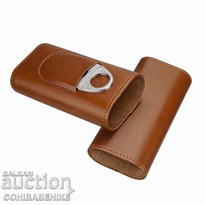 Husa de lux din piele pentru 3 trabucuri cu cutter și căptușeală de cedru cu preț € 40.00 | 78.23 BGN Husa de lux din piele pentru 3 trabucuri cu cutter și căptușeală de cedru cu preț € 40.00 | 78.23 BGN