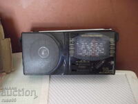 Working "International - MT-799" radio transistor