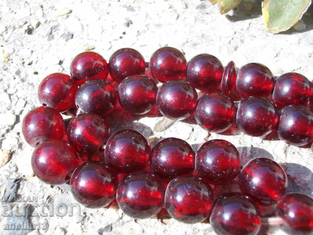 Auction  OLD RED ROSARY