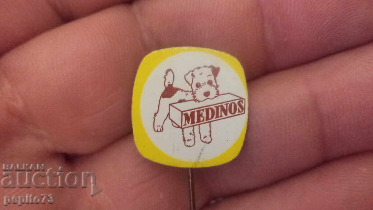 значка рекламна, Medinos, марка кучешка храна
