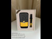 Аксесоари за пури Cohiba – кожен калъф за 3 пури и запалка
