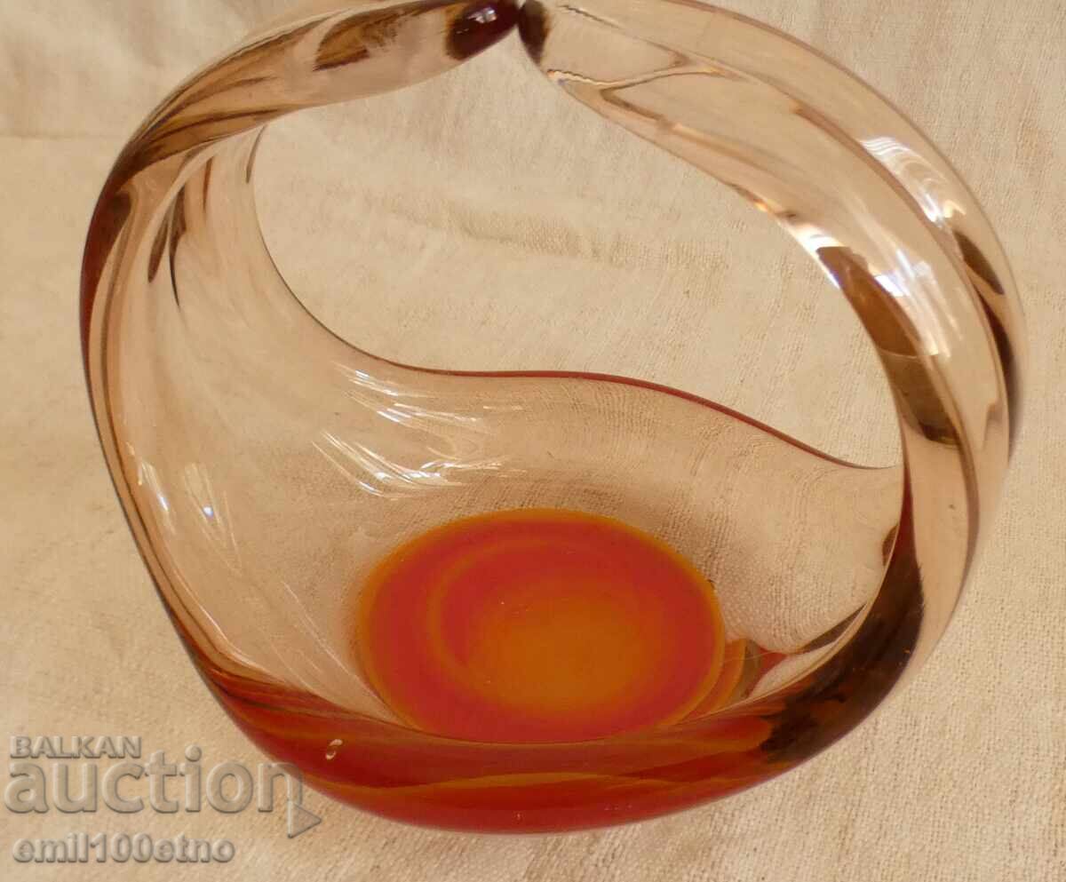 Livrarea Bombonieră - coșuleț din sticlă masivă colorată, lucrat manual