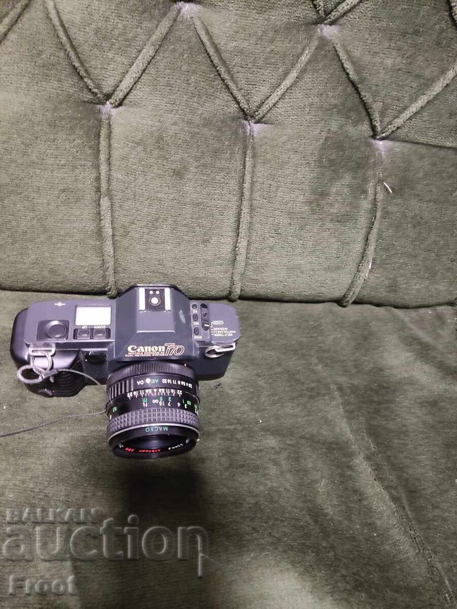 Ρετρό φωτογραφική μηχανή CANON T 70 με τιμή € 40.00 | 78.23 BGN