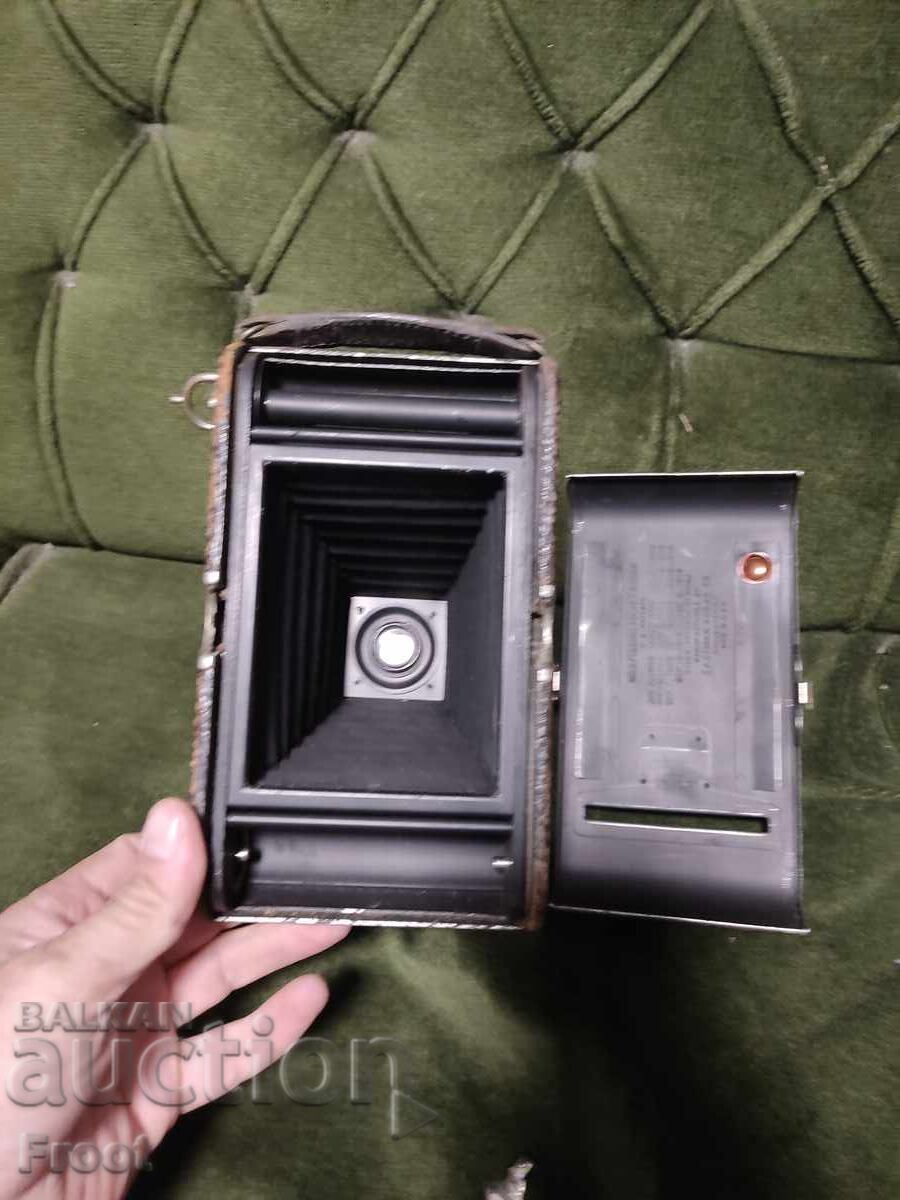 Vintage retro camera - 7
