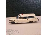 LESNEY MATCHBOX 54B Cadillac Ambulance 1965 year
