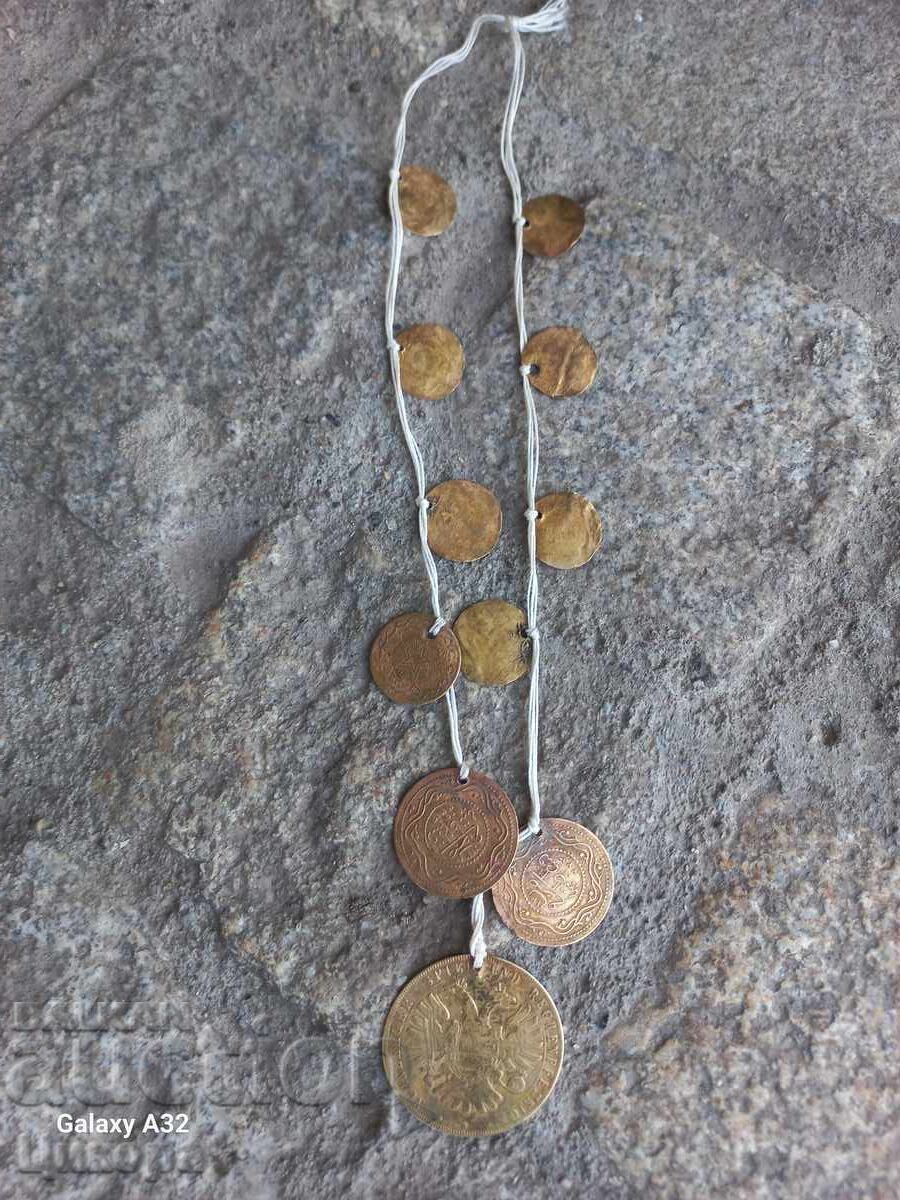 BIJUTERII VECHI PENDANTIVE PORTIE