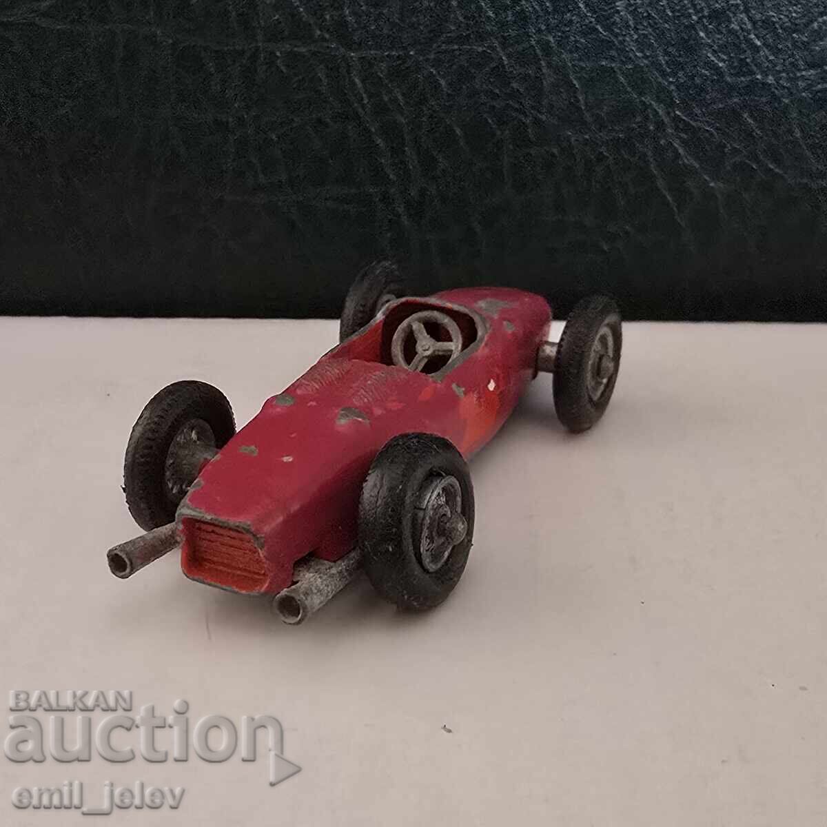 Livrarea Matchbox LESNEY 73B Ferrari Racing Car 1962 an