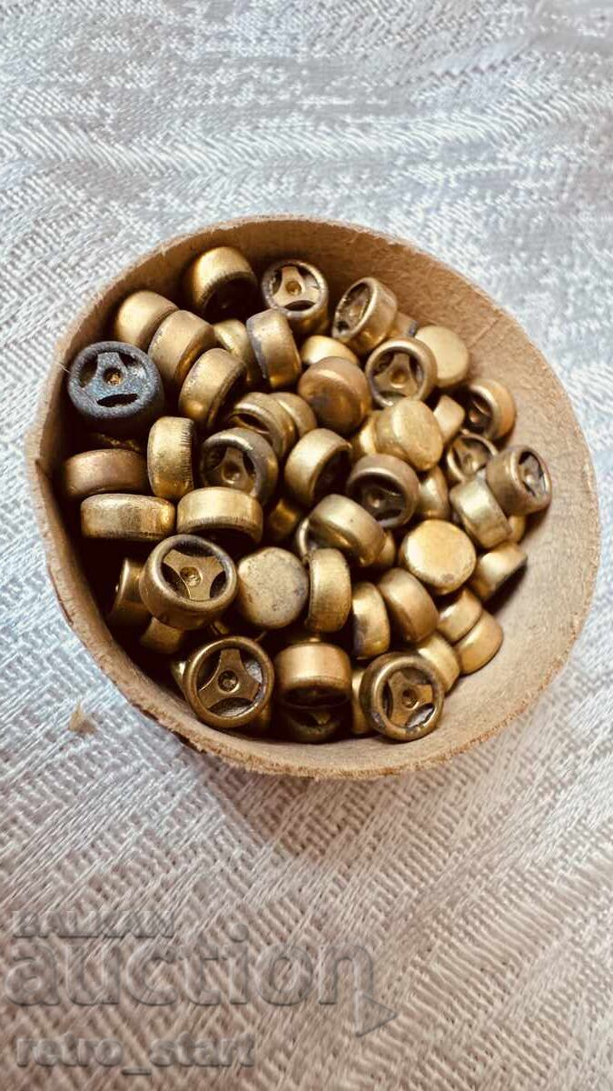 Delivery of Hunting primers, unsealed, 100 pieces