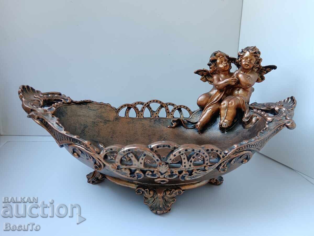 Αντίκα φρουτιέρα με δύο αγγελάκια, άριστη κατάσταση