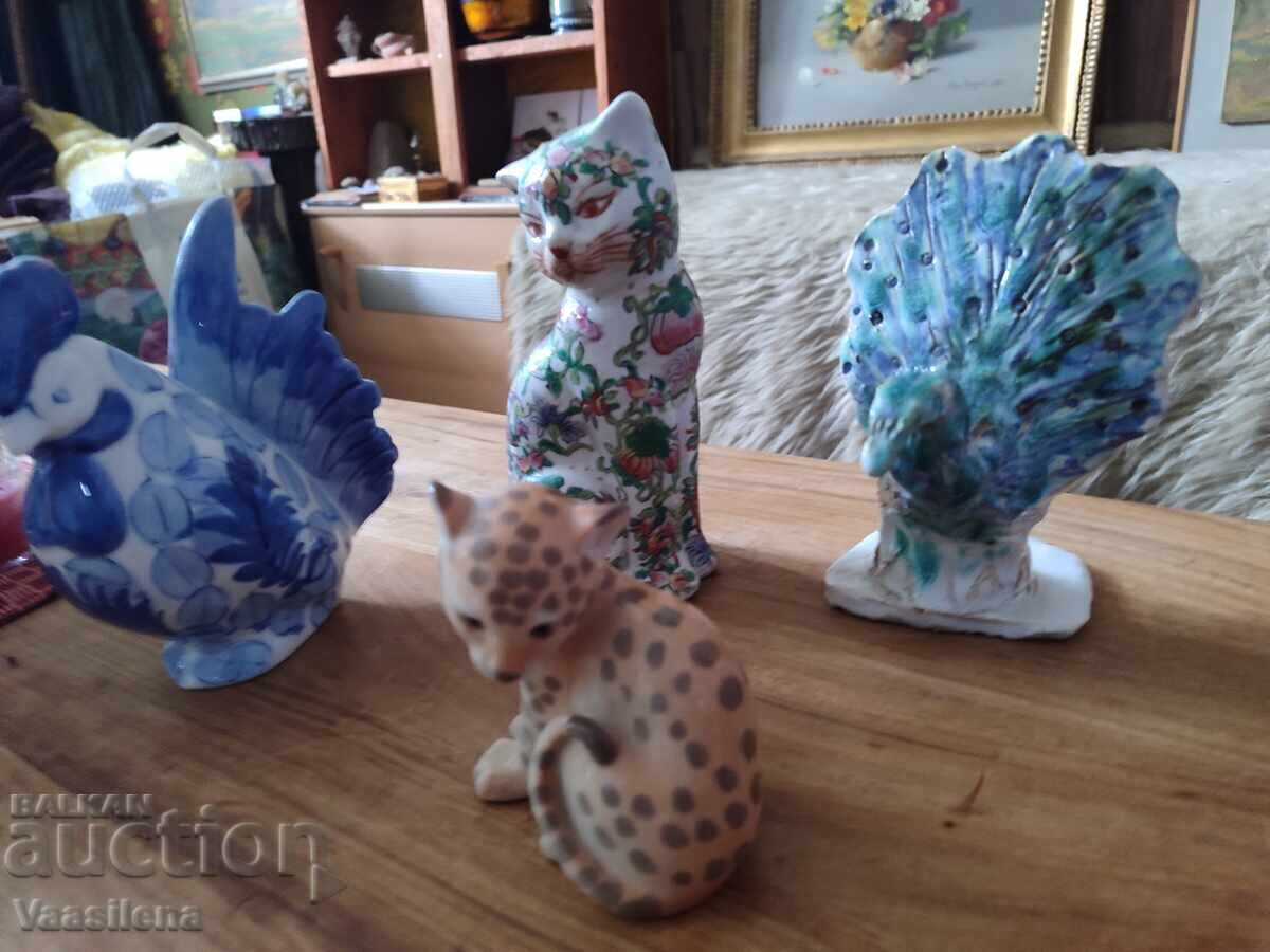 Lot de figurine de porțelan cu animale cu preț € 24.00 | 46.94 BGN