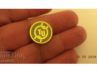 значка рекламна ,TU Clothing,марка дрехи