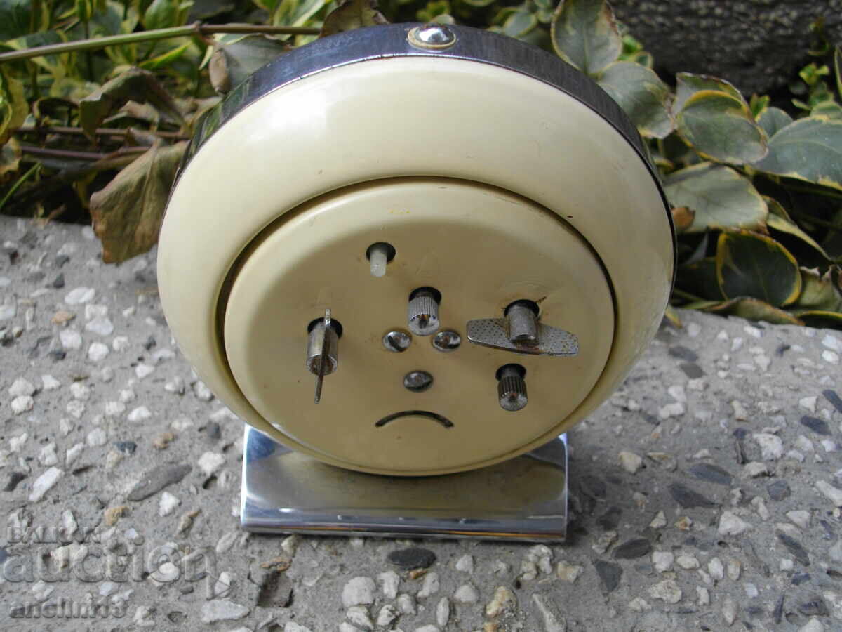 Livrarea CEAS DESTEPTATOR CHINEZEZ VECHI