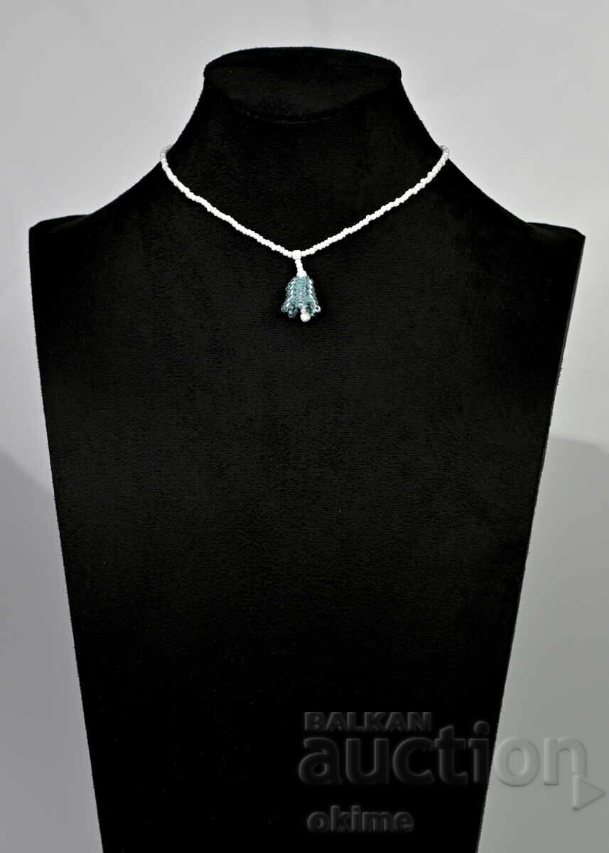 Licitație Primăvară - colier minimalist cu floare albă și albastră