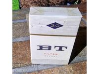 Collector's cigarettes sealed in excellent condition