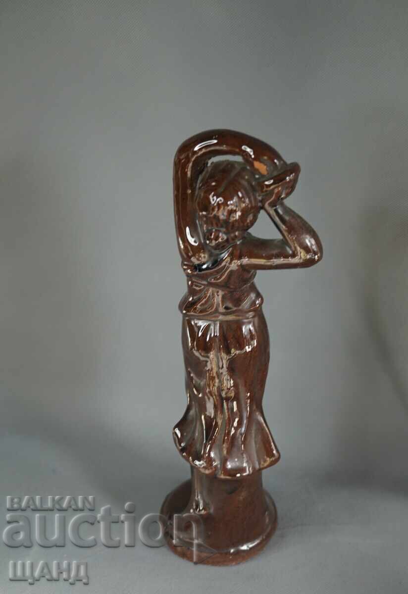 Livrarea Figurină ceramică veche bulgărească, statuetă femeie, calitate 1
