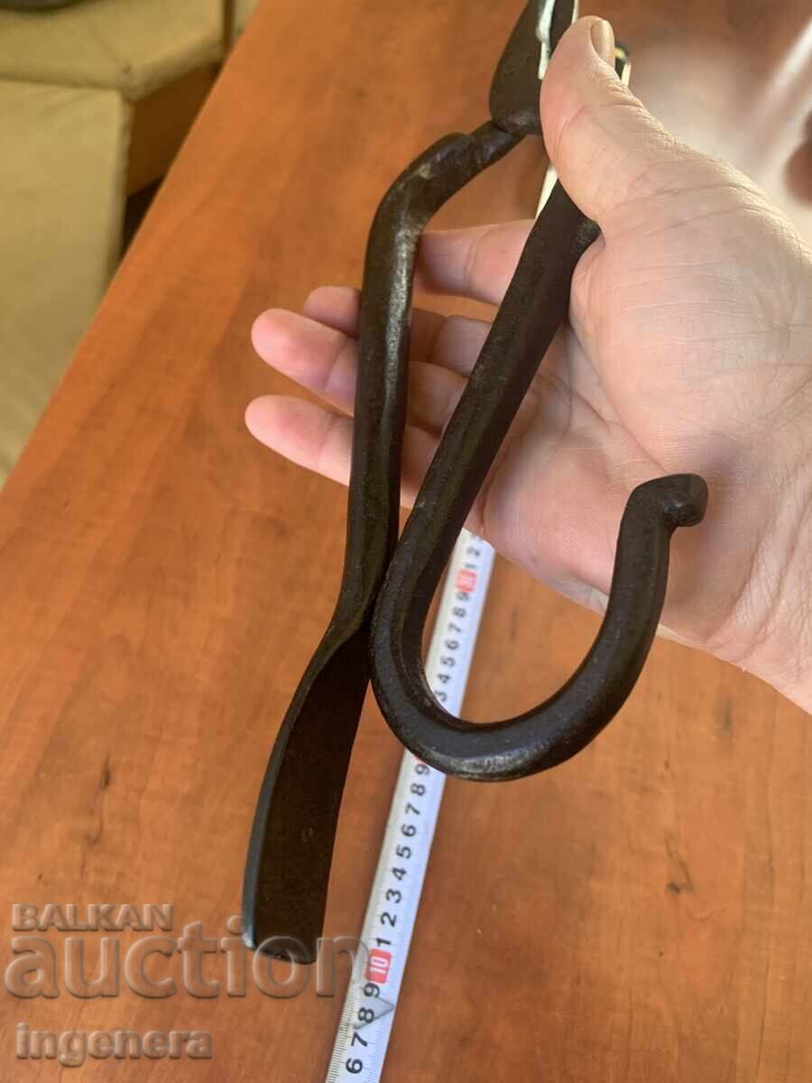 Livrarea FOARFECE PENTRU TABLA REZISTENTE ȘI TĂIETOARE FĂRĂ JOC - FORJATE