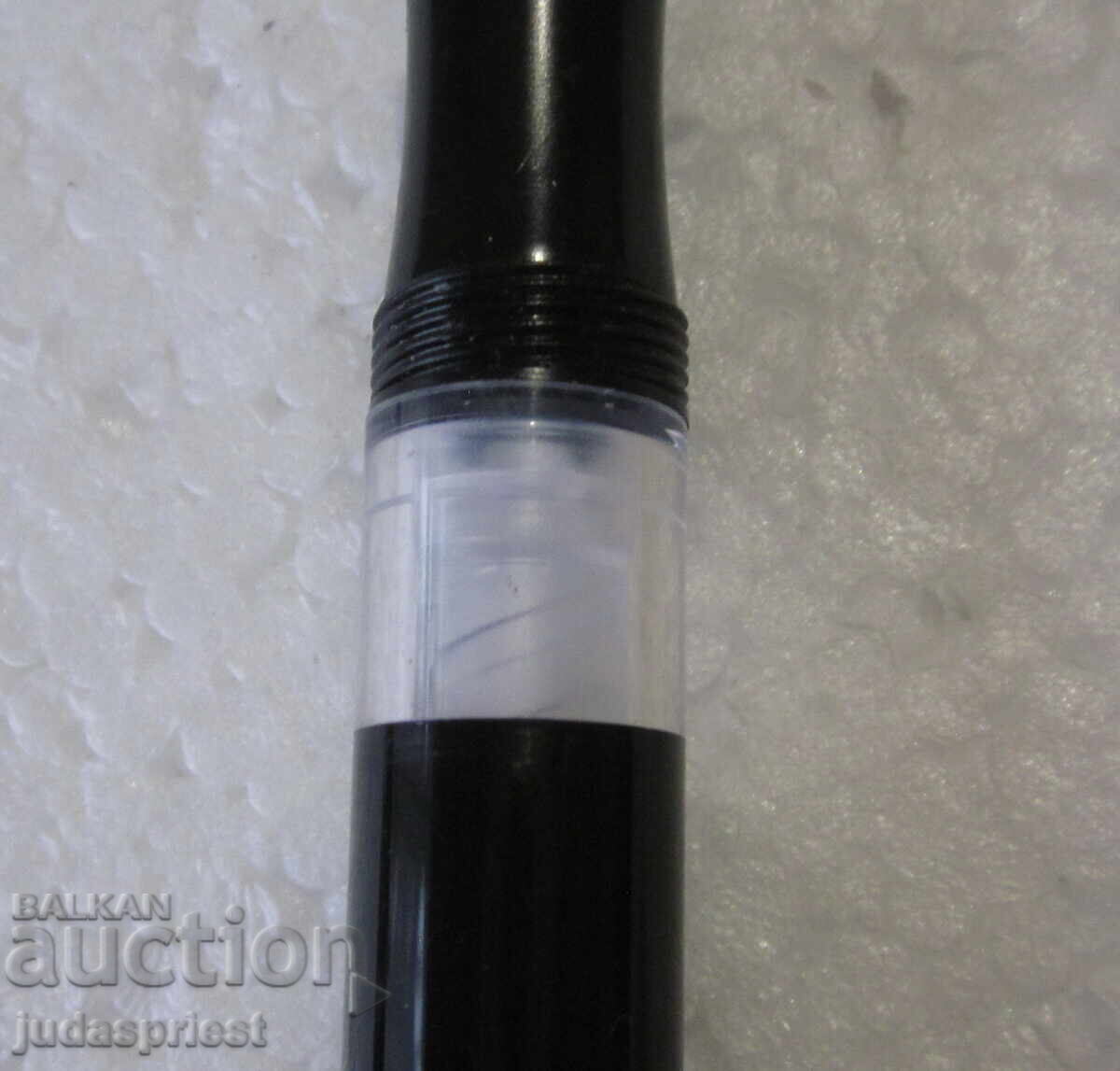 Delivery of Old German Senator pen, unused