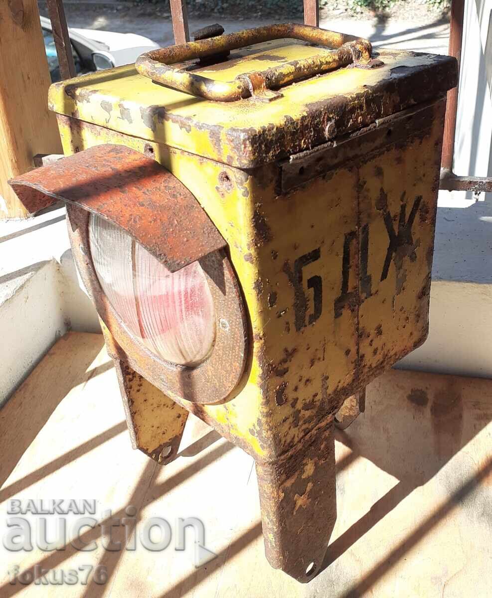 Delivery of Old signalman's (railway) lantern BDZ (Bulgarian State Railways) lamp train