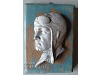 Bas-relief of a royal pilot
