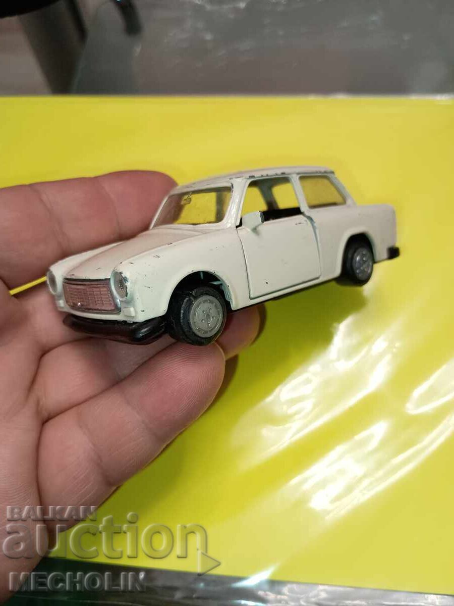 колекционерскА МЕТАЛНА КОЛИЧКА Трабант 801s - 7