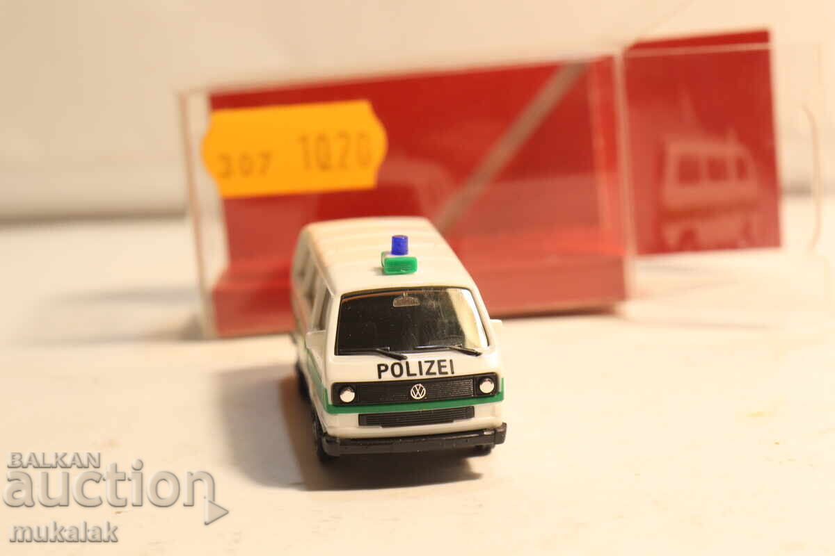 Аукцион HERPA H0 1/87 VW T3 TRANSPORTER POLICE ПОЛИЦИЯ КОЛИЧКА Аукцион HERPA H0 1/87 VW T3 TRANSPORTER POLICE ПОЛИЦИЯ КОЛИЧКА