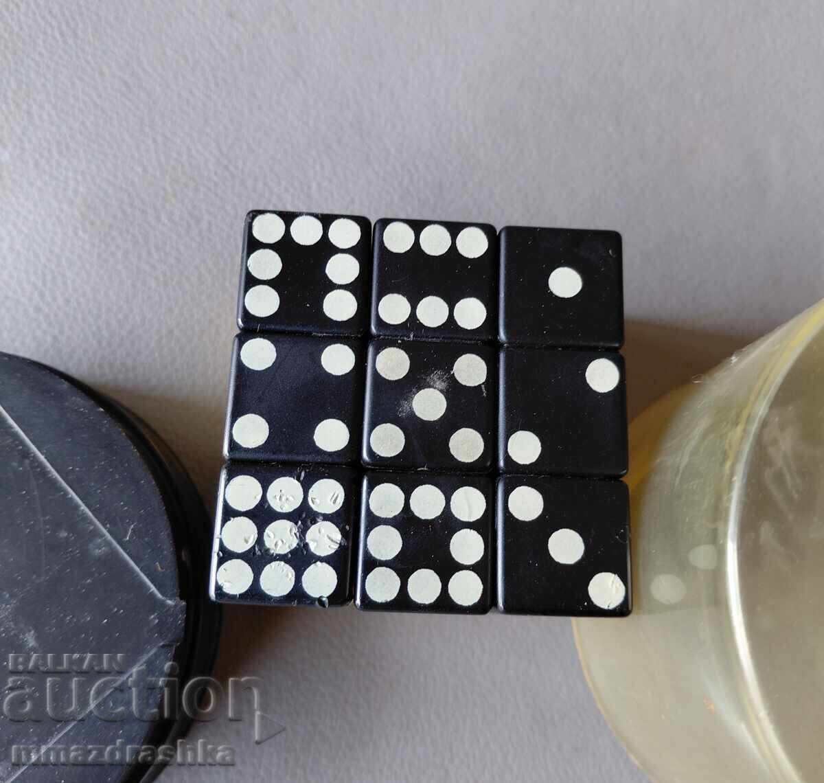 Κύβος του Ρούμπικ Ντόμινο με τιμή € 0.01 | 0.02 BGN