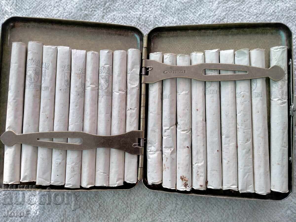 Tabachera al Doilea Război Mondial cu preț € 25.00 | 48.90 BGN