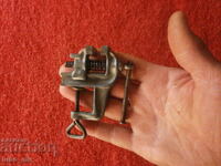 СТАРО МНОГО МАЛКО МЕНГЕМЕ ЗА ФИНА МЕХАНИКА