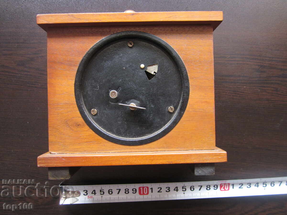 Licitație MASĂ FAR SOVIETIC EXCELENT BZȚ !!!