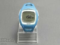 Beurer wristwatch measures pulse