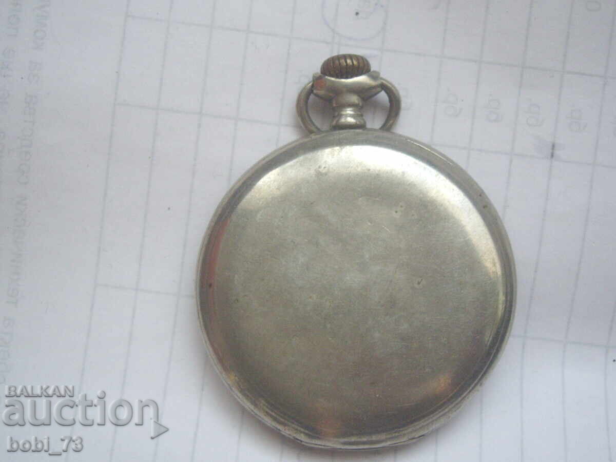 Ceas de buzunar vechi. cu preț € 25.00 | 48.90 BGN Ceas de buzunar vechi. cu preț € 25.00 | 48.90 BGN